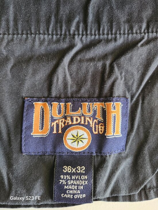 Duluth Trading Company Black Chino Hiking Pants Size 36 X 32 - Picture 3 of 3